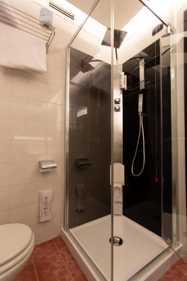 Hotel Pineta Busto Arsizio