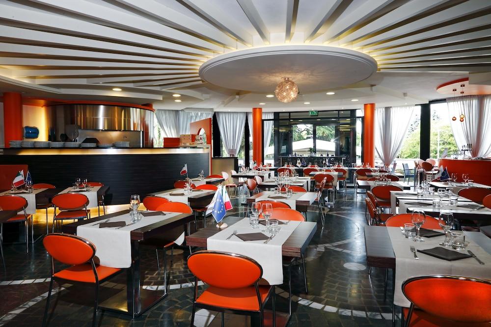 Hotel Pineta 4*