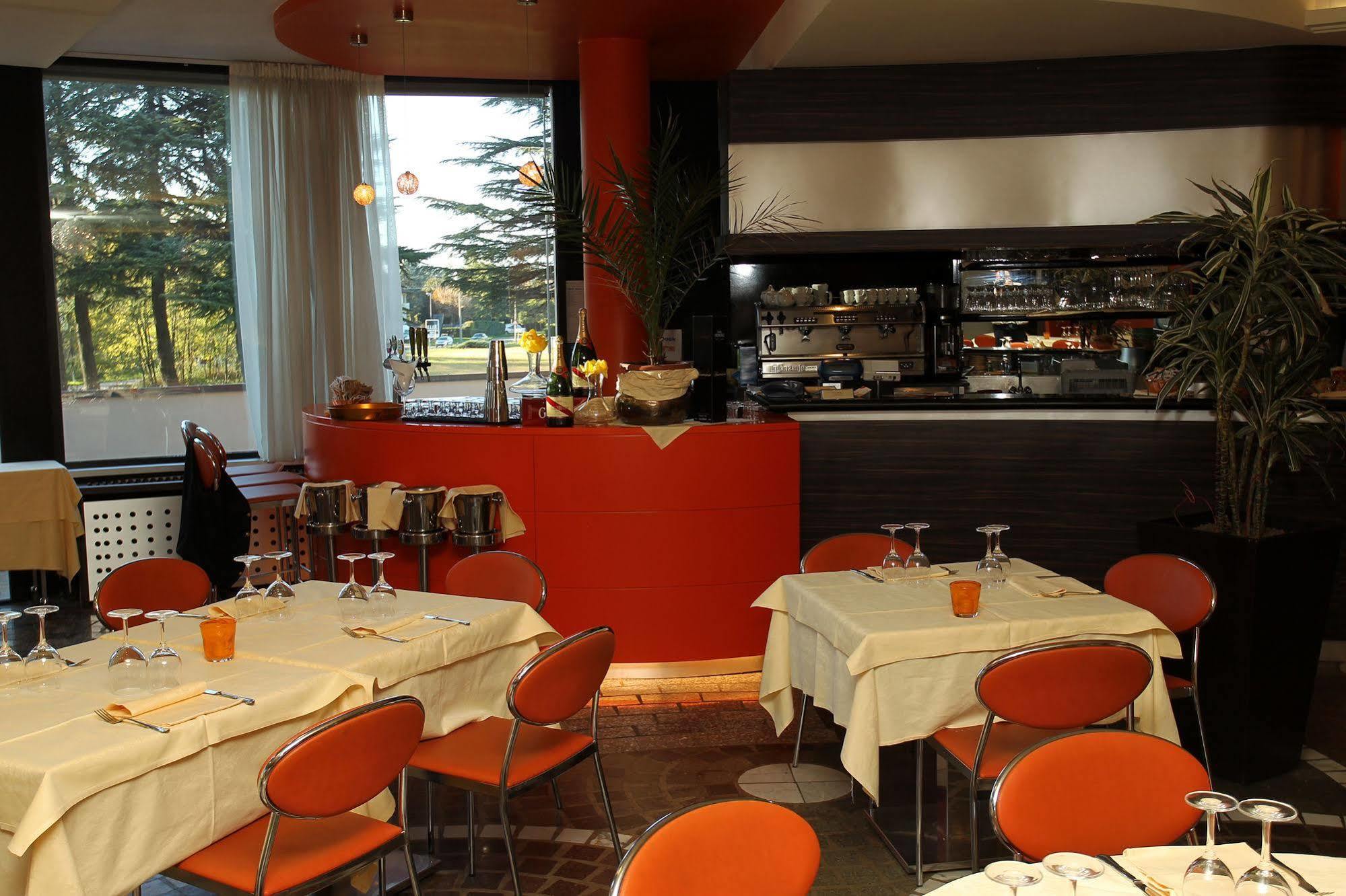 Pineta 4* Busto Arsizio